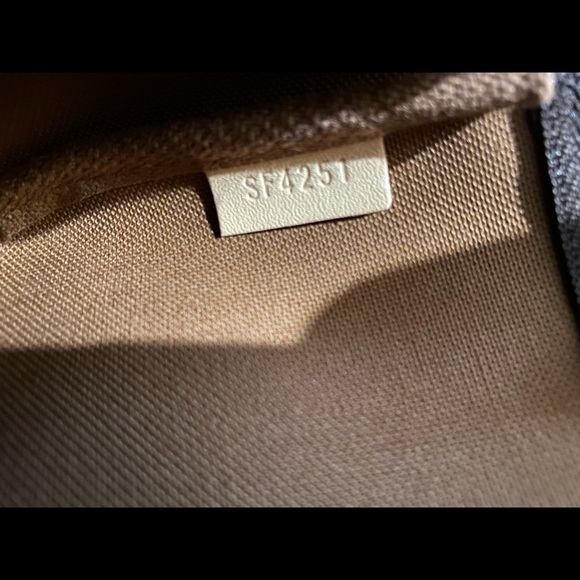 Mini Pochette - Picture 3 of 5